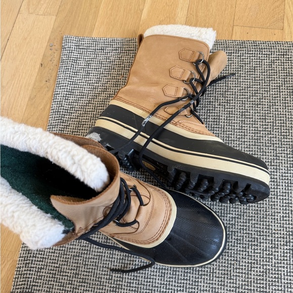 Sorel Tan and Black Insulated Boots main image 4
